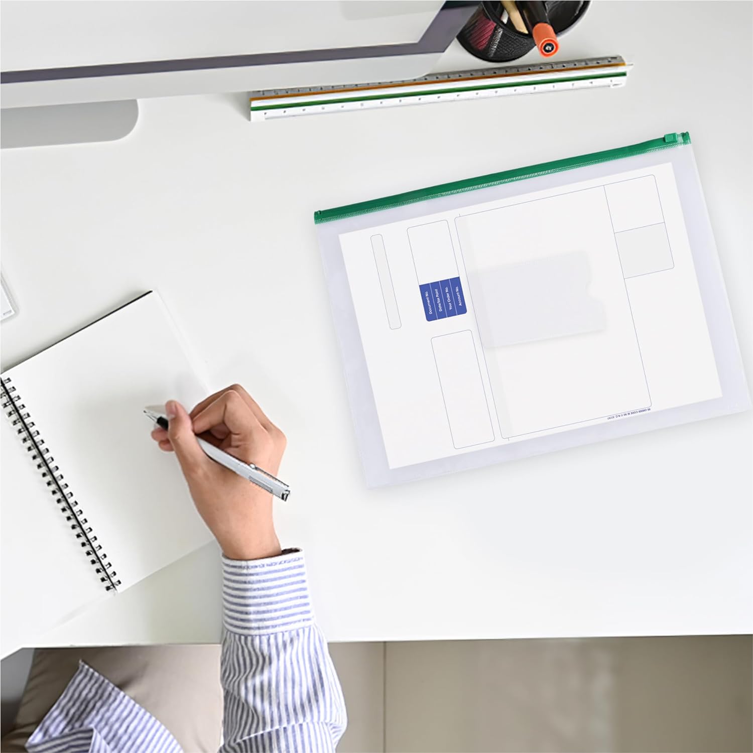 Pack of 12 A5 Clear Zippy Bags with Zip