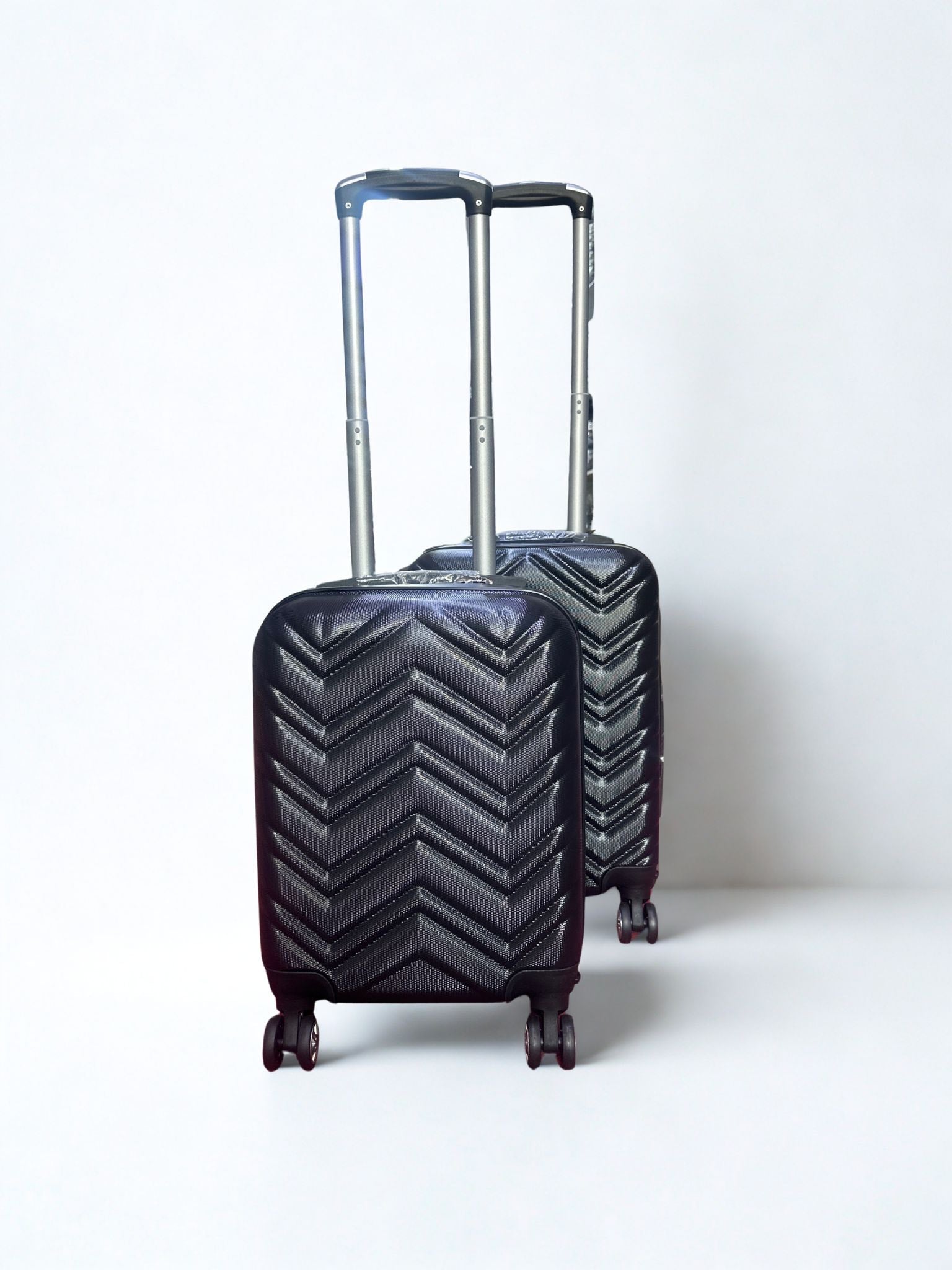 Glossy ZigZag Cabin Suitcase/Luggage – 16 Inch (20x30x40) Hard Shell with 360° Detachable Spinner Wheels